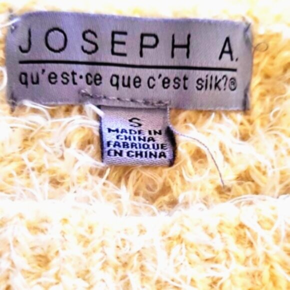 Joseph A. Fluffy Long-Sleeved Crochet Knit Sweater - Picture 3 of 6